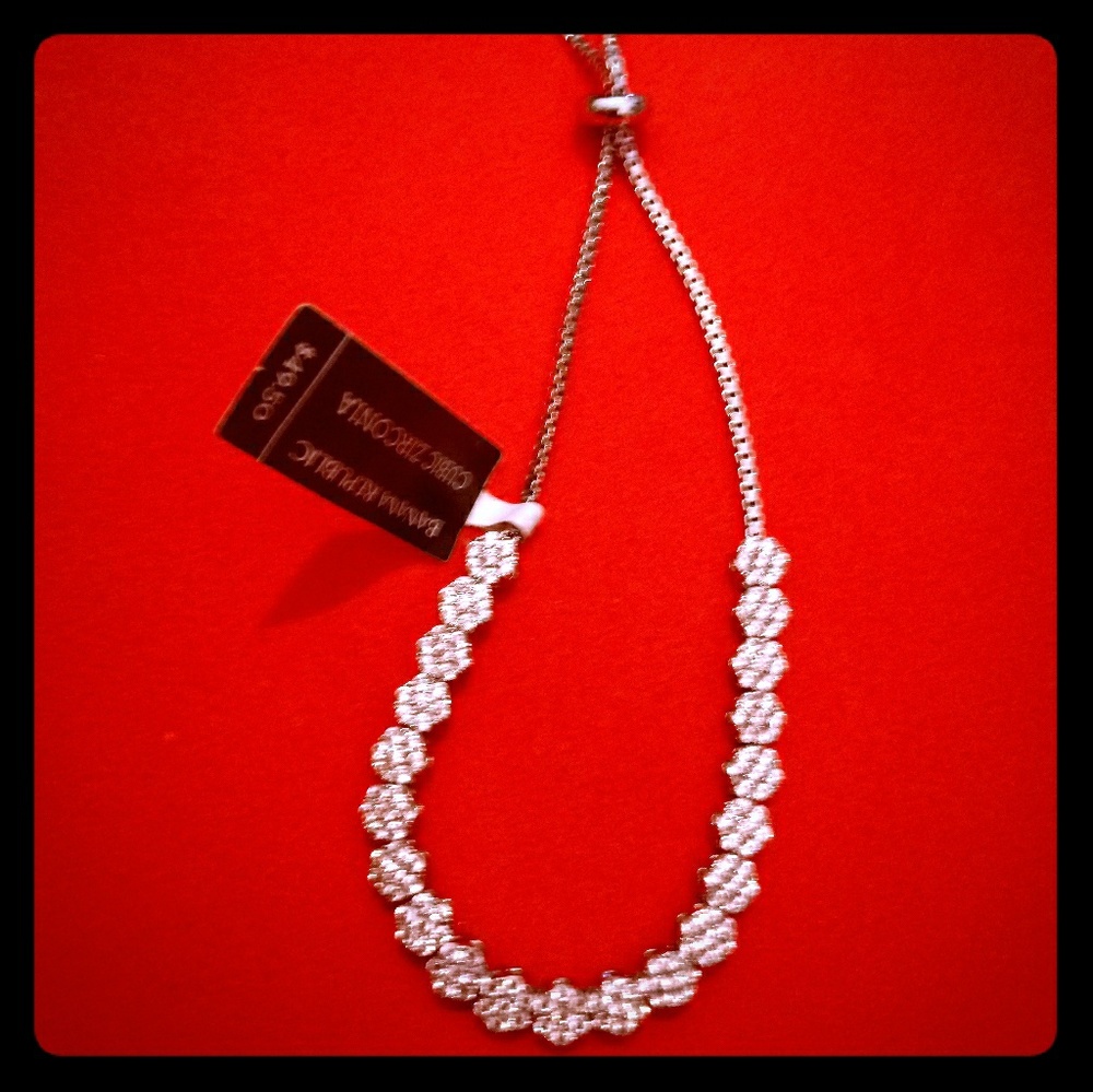 Cubic zirconia bracelet